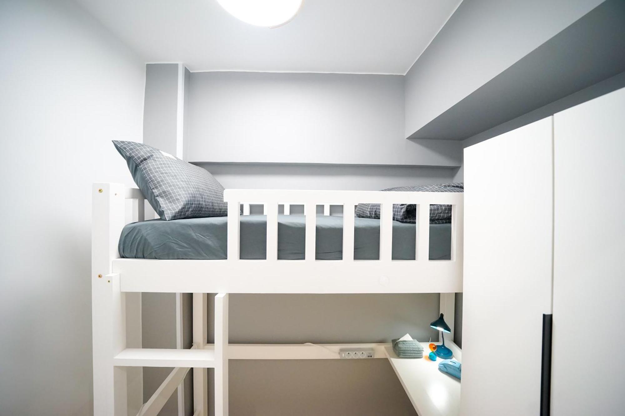 Student Accommodation - 294 Hennessy Road Гонконг Екстер'єр фото